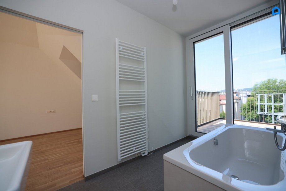 Master Bad DG Top 21 Dachgeschosswohnung Wien,Rudolfsheim-F�nfhaus