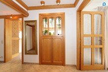  Sehr gepflegtes gro�z�giges Eckreihenhaus , Garten, Pergola, Terrasse, 4,5 Zimmer, plus Kellerr�ume, Garage