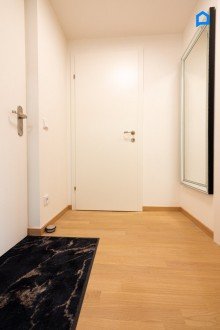  *Wien Innenstadt Blick* VIEW OVER VIENNA * Furnished apartment * 2 Zimmer * Loggia verglast * Fitness Center* All inklusiv rental * also short term*D*