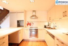  *EIGENGRUND* ca. 278 m�, STRANDHAUS ca. 83 m� Nutzfl�che, mit Garten ca 223m�, Loggia & 3 Stellpl�tzen in Gerasdorf, ! ganzj�hrig bewohnbar !D!