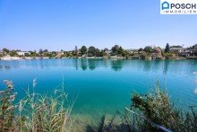  *EIGENGRUND* ca. 278 m�, STRANDHAUS ca. 83 m� Nutzfl�che, mit Garten ca 223m�, Loggia & 3 Stellpl�tzen in Gerasdorf, ! ganzj�hrig bewohnbar !D!