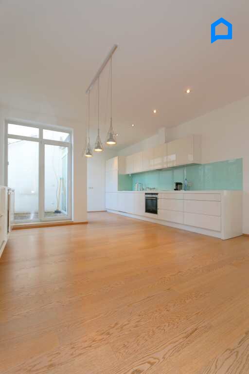  Dachgeschosswohnung Wien