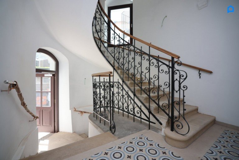 Stiegenhaus Wien,Rudolfsheim-F�nfhaus - U3 Station H�tteldorf u. Johnstra�e Etagenwohnung ERSTBEZUG, JETZT einziehen! Kernsanierter Albau mit modernster Ausstattung ab 41 m� -148m� Wohnfl�che, 2-4 Zimmer plus Nebenr�ume, Etagen- und DG Wohnungen, Kurzzeitvermietung m�glich !