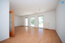  Gro�z�giges Familienhaus, 5 Zimmer, Vollkeller, Fu�bodenheizung, Gro�er Garten, Garage plus weiterer Abstellplatz, Gr�nlage