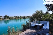  *EIGENGRUND* ca. 278 m�, STRANDHAUS ca. 83 m� Nutzfl�che, mit Garten ca 223m�, Loggia & 3 Stellpl�tzen in Gerasdorf, ! ganzj�hrig bewohnbar !D!