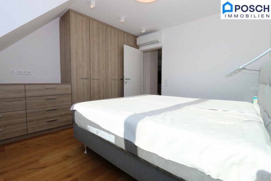  Dachgeschosswohnung Wien