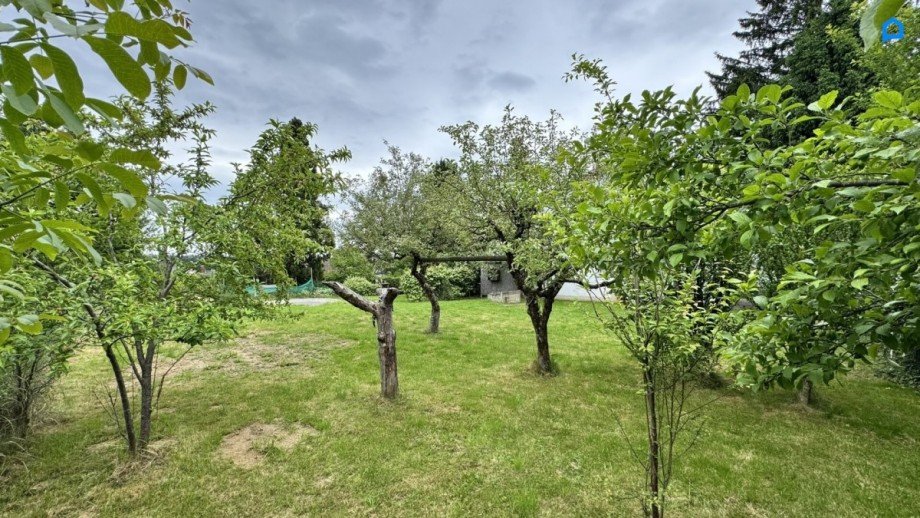  Grundst�ck Graz,09.Bez.:Waltendorf