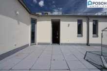  + WIE NEU+ Ger�umige - helle 3 -Zimmer Dachgeschoss Maisonette+ D+ 47,55 m� Wohnk�che + 2 Terrassen / Balkon+