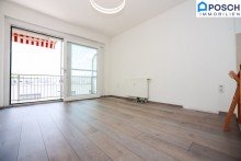  *Zentrum Schwechat, 3 Zimmer mit 12 m� Loggia mit Gr�nblick. 2. Liftstock, barrierefrei, * Flughafen Schwechat N�he*