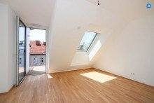  ERSTBEZUG, JETZT einziehen! Dachgeschoss NEU mit modernster Ausstattung c. 113 m� Wohnfl�che, 4 Zimmer plus Nebenr�ume, W�rmepumpe, FBH, Deckenk�hlung