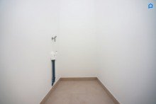  Erstbezug nach Sanierung | 3 Zimmer plus K�che| 6.OG mit Lift | neue K�che | hell & ruhig | Hofruhelage s�dseitig
