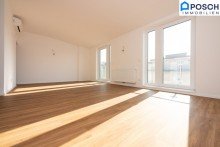  +WIE NEU+ Ger�umige - helle 3 -Zimmer Dachgeschoss Maisonette+ IC+ 47,55 m� Wohnk�che + 2 Terrassen / Balkon+
