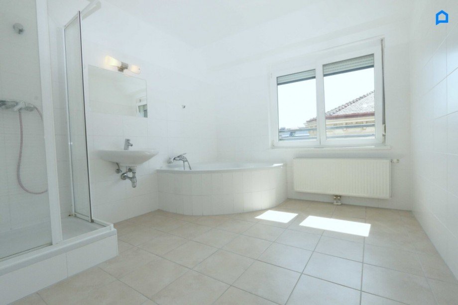  Dachgeschosswohnung Wien