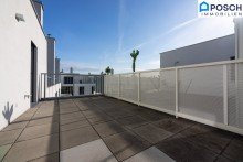  * LUXUS Dachgeschoss* ERSTBEZUG, 4 Zimmer, 178m� Terrassen/ Balkone * D * und Wohnung auf einer Ebene, opt.Tiefgaragenplatz *