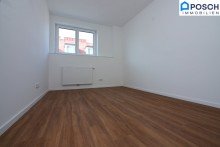  + WIE NEU+ Ger�umige - helle 3 -Zimmer Dachgeschoss Maisonette+ D+ 47,55 m� Wohnk�che + 2 Terrassen / Balkon+