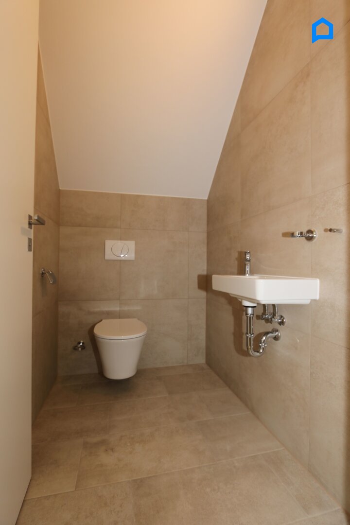  Dachgeschosswohnung Wien