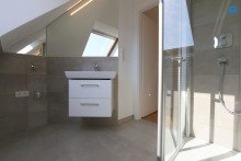  +Helle + ruhige + Dachgeschoss Maisonette+ Klimaanlage + in renoviertem Jahrhundertwendehaus+Komplett sanierter Erstbezug + 4.Liftstock +  Kellerabteil+