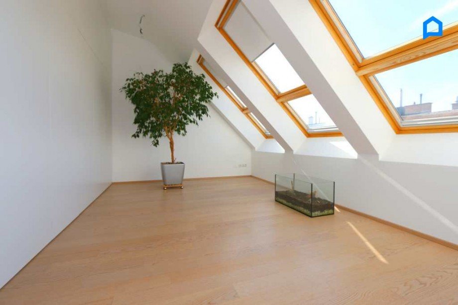  Dachgeschosswohnung Wien
