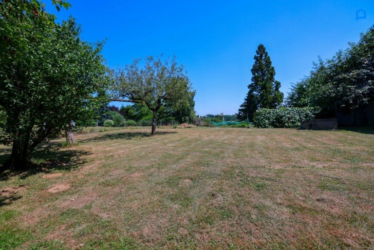  Graz,09.Bez.:Waltendorf - Waltendorf Grundst�ck Zentrumsn�he mit Gr�nruhelage - Baugrundst�ck mit Entwicklungspotenzial - 1540m� - f�r Bautr�ger- Familien - Investoren