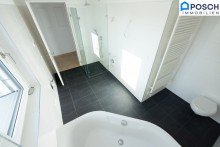  * LUXUS Dachgeschoss* ERSTBEZUG, 4 Zimmer, 178m� Terrassen/ Balkone * D * und Wohnung auf einer Ebene, opt.Tiefgaragenplatz *