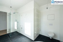  * LUXUS Dachgeschoss* ERSTBEZUG, 4 Zimmer, 178m� Terrassen/ Balkone * D * und Wohnung auf einer Ebene, opt.Tiefgaragenplatz *