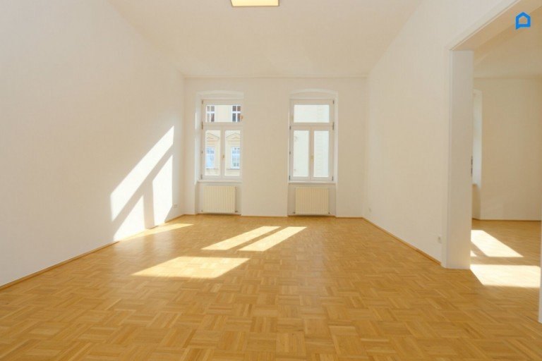  Wien - U4 Friedensbr�cke, Donaukanal, Stra�enbahnlinien 5,33 Walleinsteinstra�e, Augartenn�he Etagenwohnung Hochwertie helle, ruhige, 2 Zimmer- Altbau- Etagenwohnung, hohe R�ume bis 3m, in renoviertem Jahrhundertwendehaus, 2.Liftstock + Kellerabteil