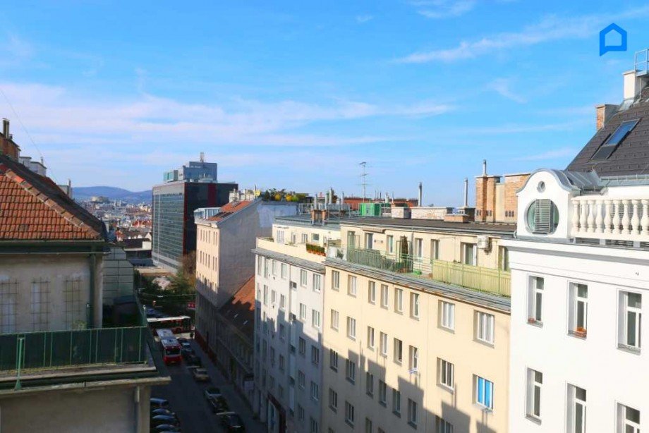  Dachgeschosswohnung Wien