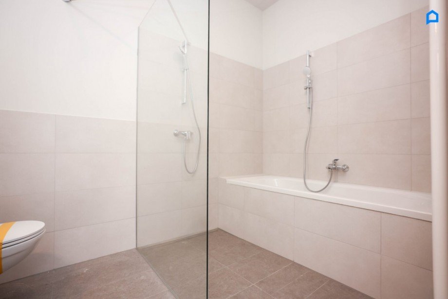 Bad mit Dusche Top 11 Etagenwohnung Wien,Rudolfsheim-F�nfhaus
