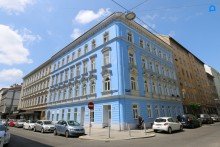  +Helle + ruhige + Dachgeschoss Maisonette+ Klimaanlage + in renoviertem Jahrhundertwendehaus+Komplett sanierter Erstbezug + 4.Liftstock +  Kellerabteil+