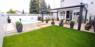 Hauptbild Neuwertig ! Exklusives Reiheneckhaus TOP Ausstattung inkl. mit POOL in idyllischer Ruhelage - Perfekt für Paare & Familien, VOLLAUSSTATTUNG !
