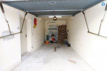  Sehr gepflegtes gro�z�giges Eckreihenhaus , Garten, Pergola, Terrasse, 4,5 Zimmer, plus Kellerr�ume, Garage