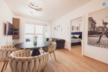  *Wien Innenstadt Blick* VIEW OVER VIENNA * Furnished apartment * 2 Zimmer * Loggia verglast * Fitness Center* All inklusiv rental * also short term*D*