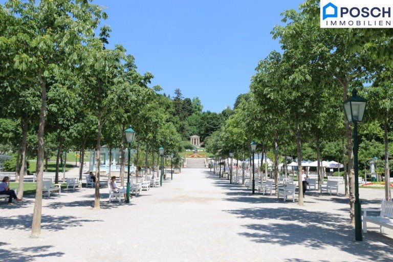  Baden - Zentrum, direkt bei Kurpark , Casino Etagenwohnung Kurpark Zentrum Baden, 3 Zimmer plus K�che und 2 Balkone, helle barrierefreie Wohnung im Denkmalschutzgeb�ude