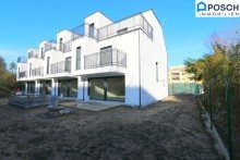  BELAGSFERTIG, REIHENHAUS- Ziegelmassiv mit Garten, EIGENGRUND, 0% provisionsfrei, absolute Gr�n-Ruhelage, 1-(2) Stellplatz vor dem Haus