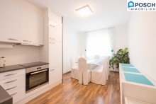  + NEUWERTIGST + 5 Zimmer * auf einer Ebene* ruhige Eckwohnung, *IC* WEST-Balkon/ Terrasse, Lift, Tiefgarage, barrierefrei, Ziegel-massiv, Ruhelage, Top Infrastruktur !!