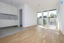  +Pauschale allinklusiv Miete+ KLIMA-HEIZUNG-INKLUDIERT* NEUEBAU-LUXUS- 2 Zimmer, West-Balkon* Ma�einbau-K�che, zugfreie Deckenk�hlung, FBH, Alarmanlage, Garage, Lift, barrierefrei