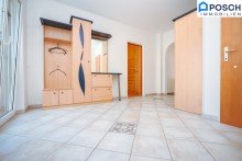  *Zentrum Schwechat, 3 Zimmer mit 12 m� Loggia mit Gr�nblick. 2. Liftstock, barrierefrei, * Flughafen Schwechat N�he*