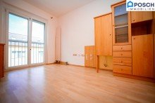  *Zentrum Schwechat, 3 Zimmer mit 12 m� Loggia mit Gr�nblick. 2. Liftstock, barrierefrei, * Flughafen Schwechat N�he*