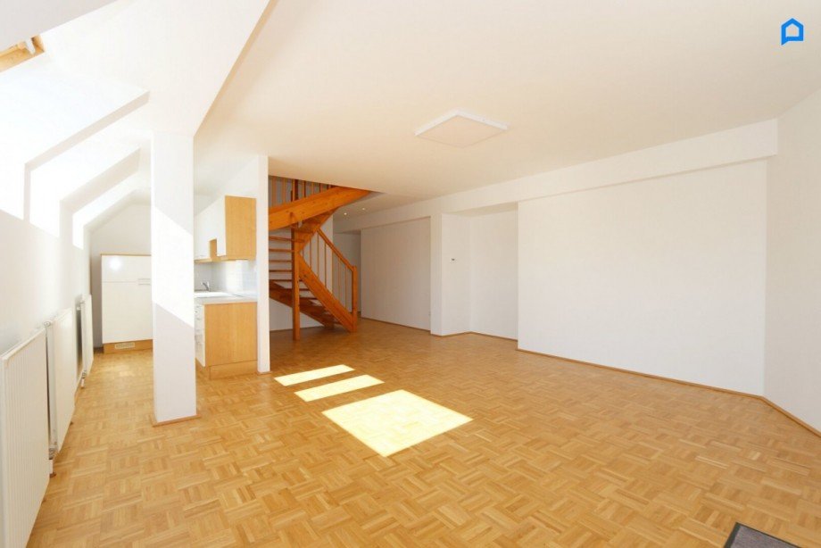  Dachgeschosswohnung Wien