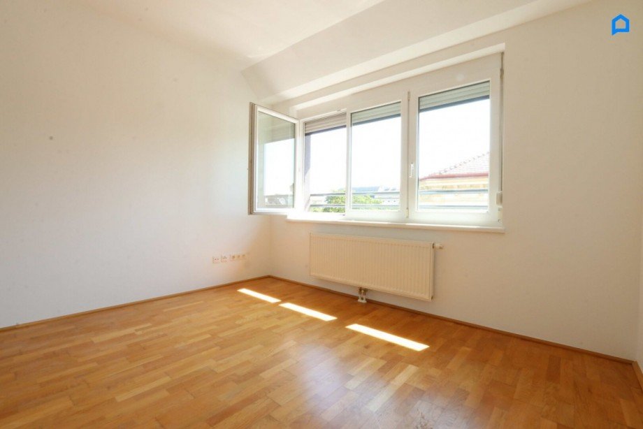  Dachgeschosswohnung Wien